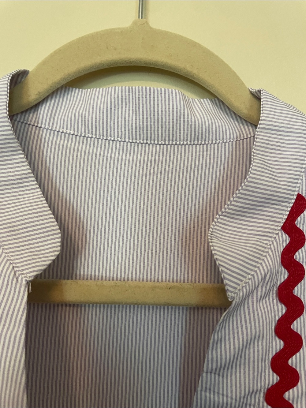 Amazon White Maxi Dress with Red Ric Rac Trim - Picture 3 of 9